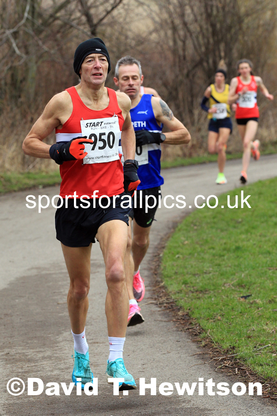 Senior women and veteran women and men over-50s NECAA Road Relay Champs., Hetton Lyons Park, Hetton le Hole, County Durham. Photo: David T. Hewitson/Sports for All Pics